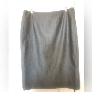 Pencil Skirt in grey.